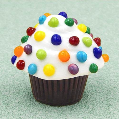 Click to view detail for HG-220 Cupcake Truffle with Candy Dots $63